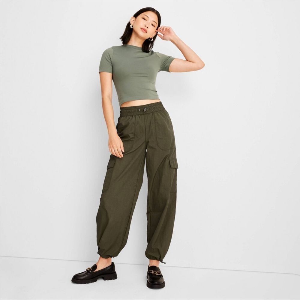 A New Day Women's Relaxed Cargo Jogger Athleisure Pants Size XS Military Green